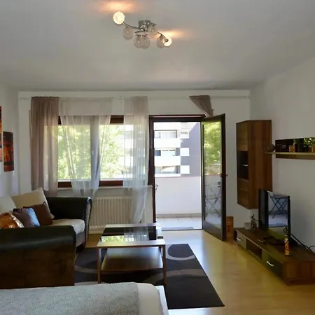 Atrium - Geraeumige Giesen * Oftersheim